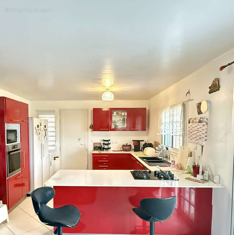 Saint Esprit Quartier Morne Vent : jolie maison de plein pied - photo 4