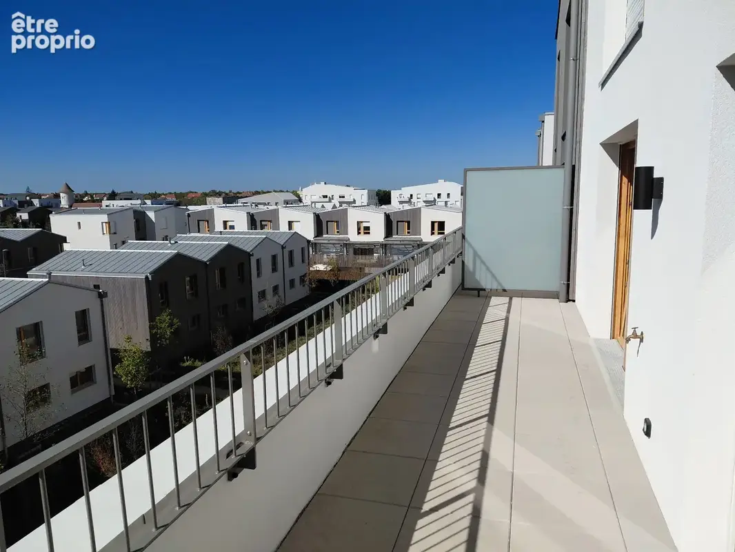 Photo Appartement à Bussy-Saint-Georges au prix de 466 960€