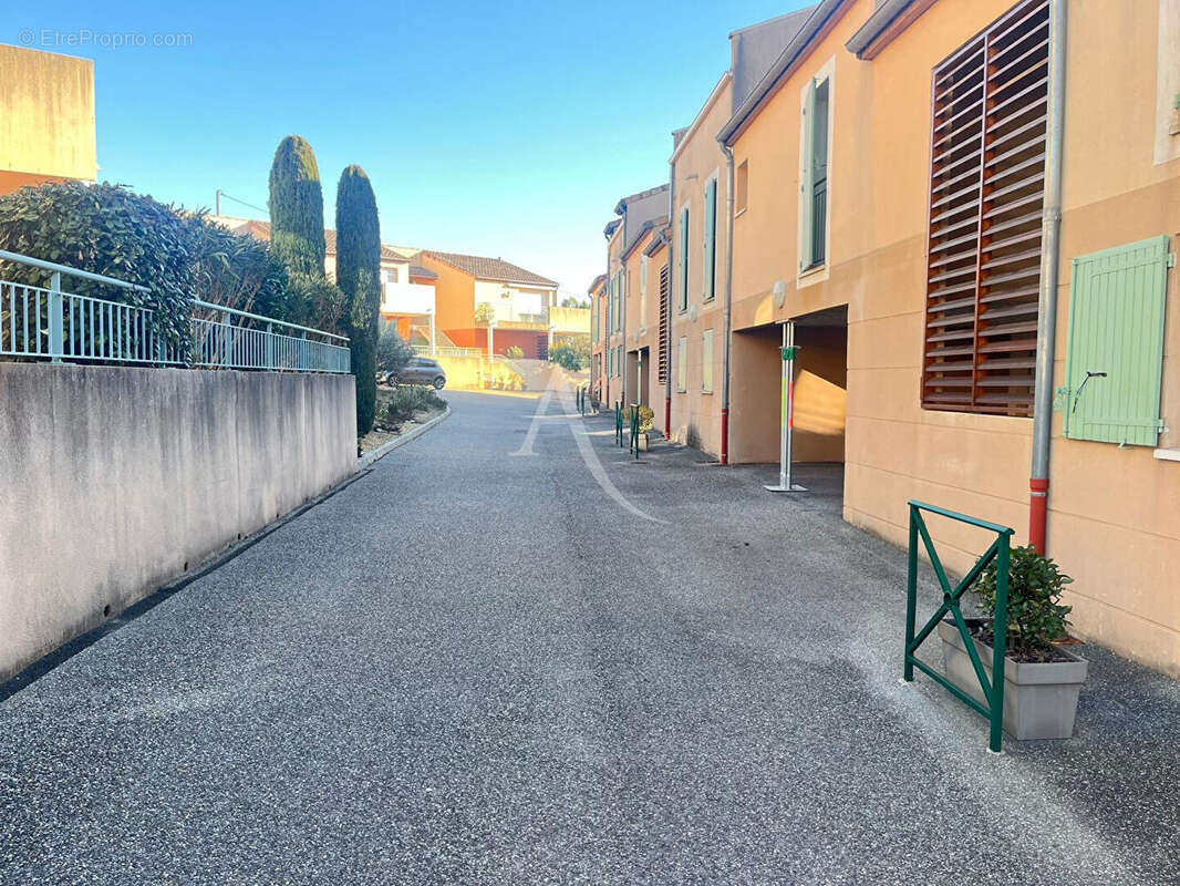 Appartement type3 de 68.78 m2 en rez de jardin avec jardinet box manosque - photo 15