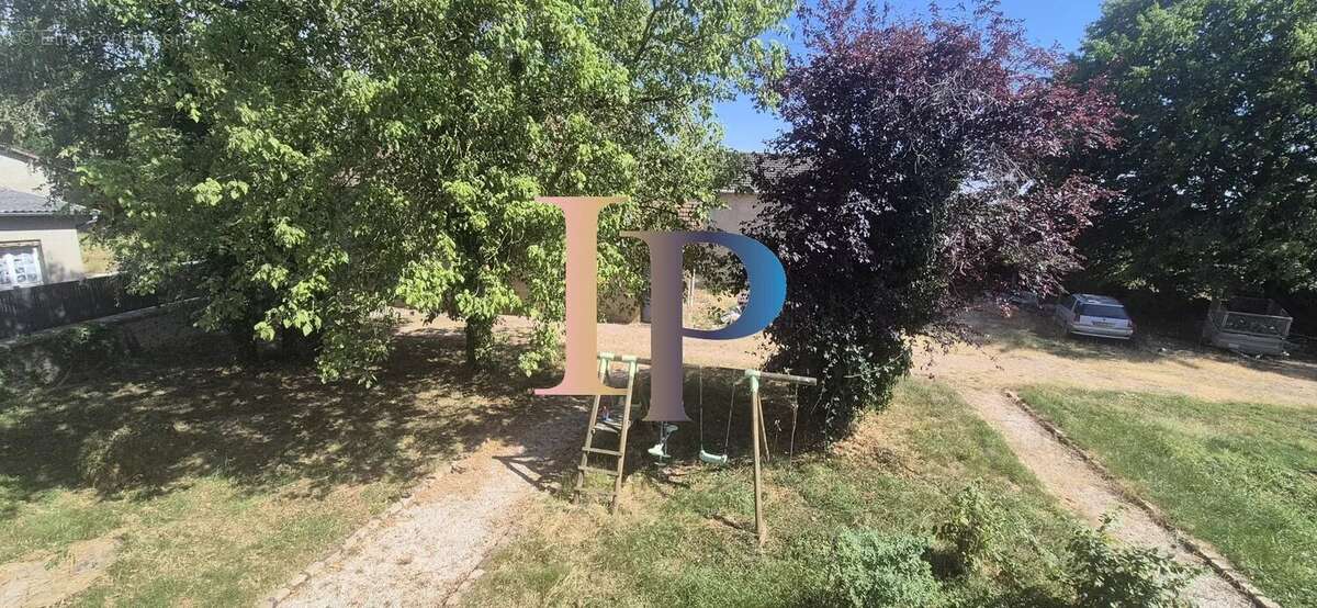 Maison 133 m² à Ligny-En-Brionnais  - photo 19