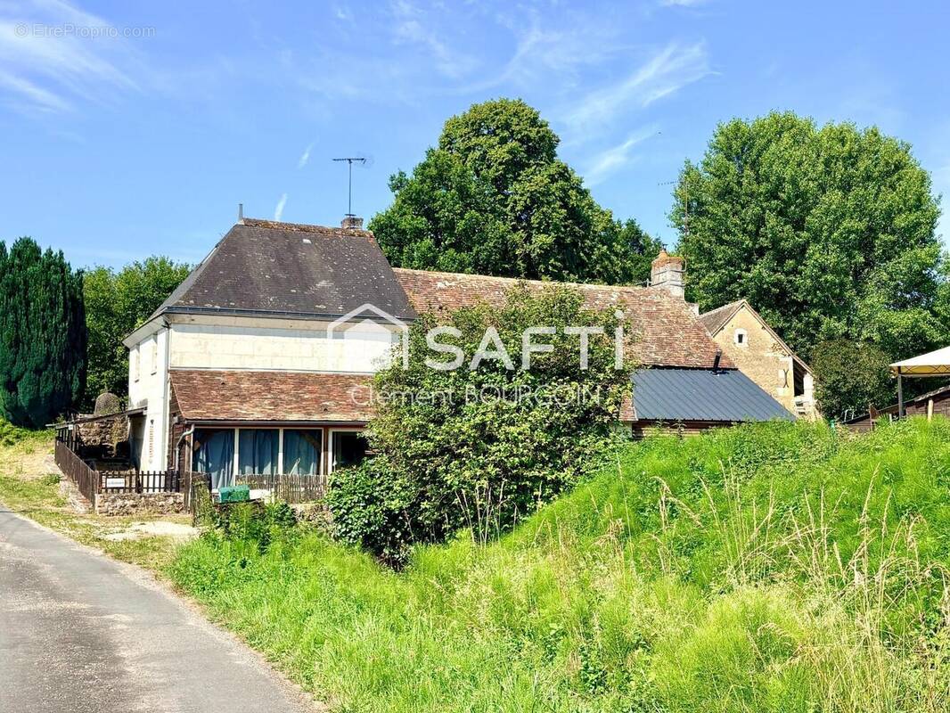 Photo 1 - Maison à LE GRAND-LUCE