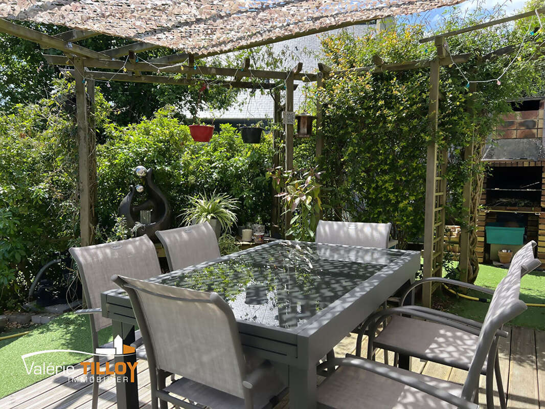 Maison à CHARTRES-DE-BRETAGNE