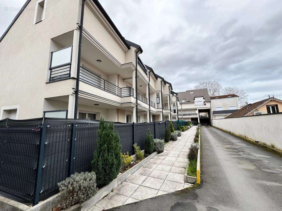 Appartement à VILLIERS-LE-BEL