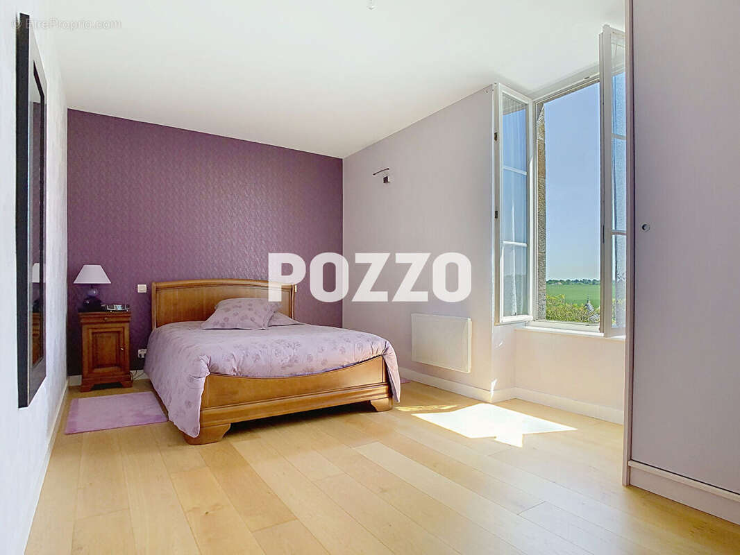 Maison à ROZ-LANDRIEUX