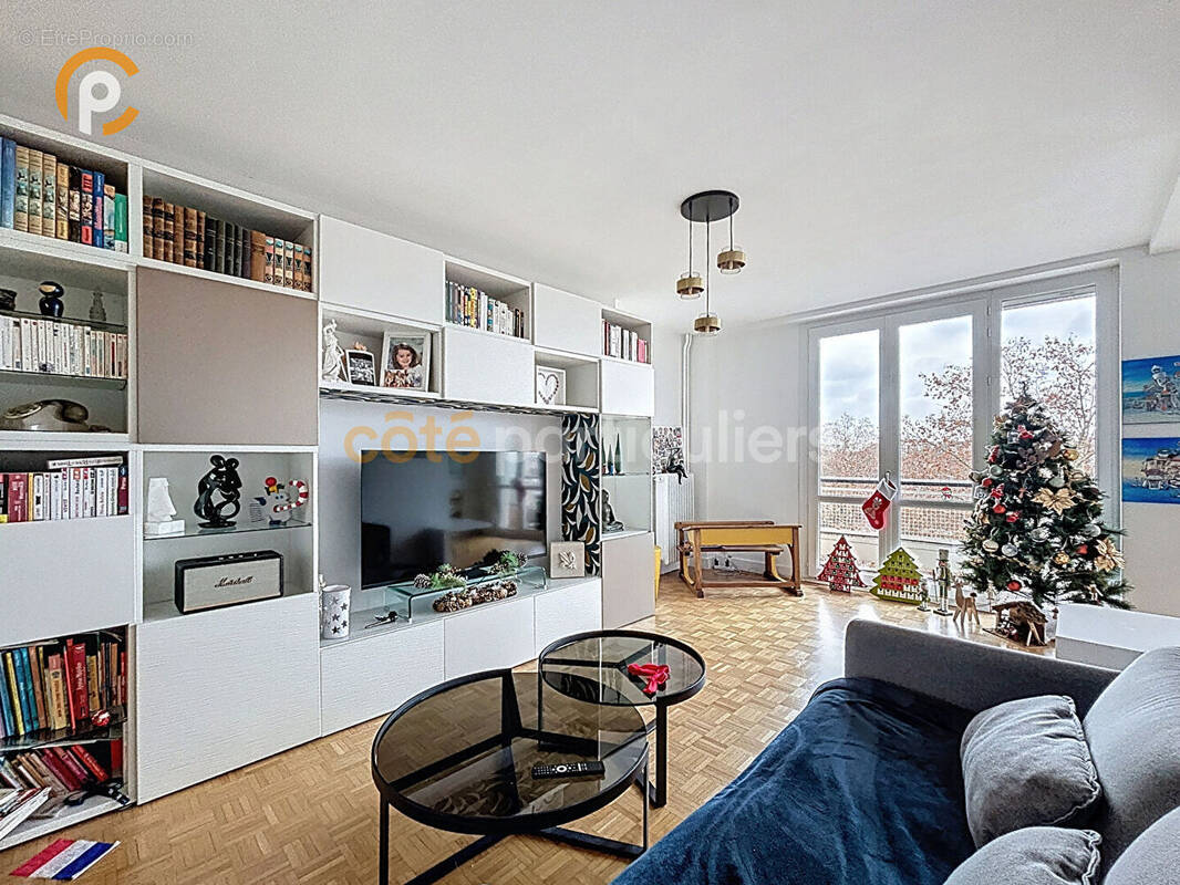 Appartement à PARIS-12E