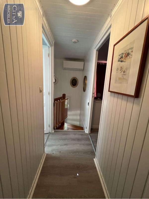 Maison à LACHAPELLE-AUZAC