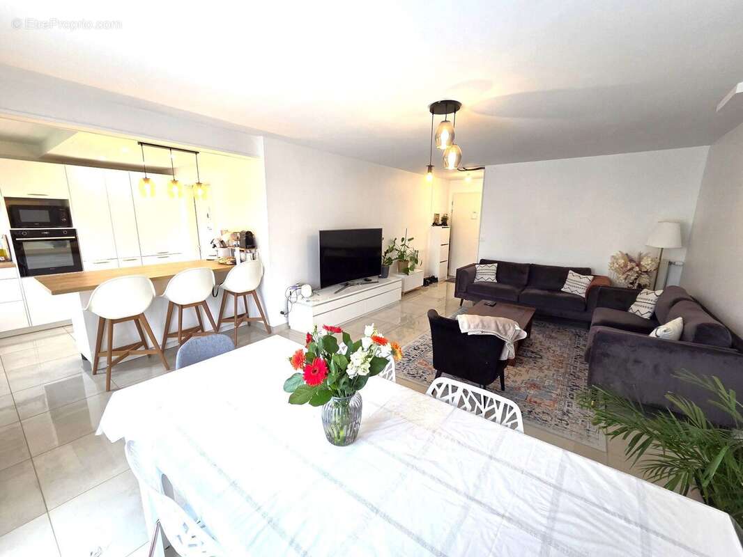 Maison 95 m² à Noyal-Chatillon-Sur-Seiche  - photo 7