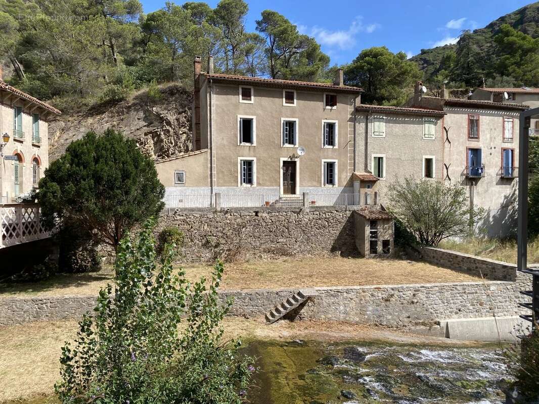 Maison à LASTOURS