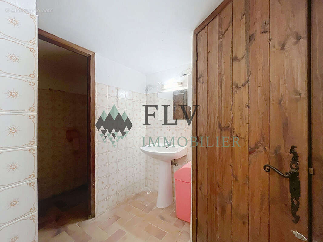 Commerce à SAINT-MARTIN-VESUBIE