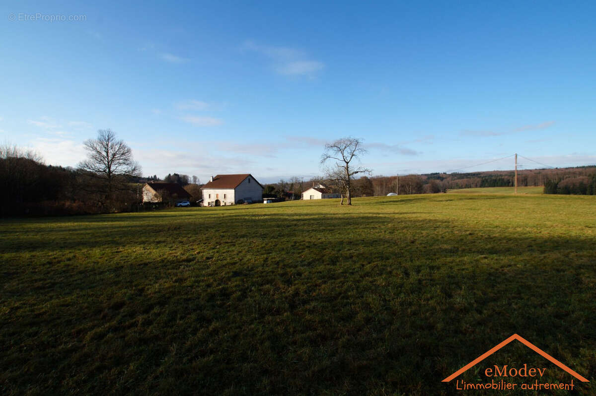 Terrain à LE VAL-D'AJOL