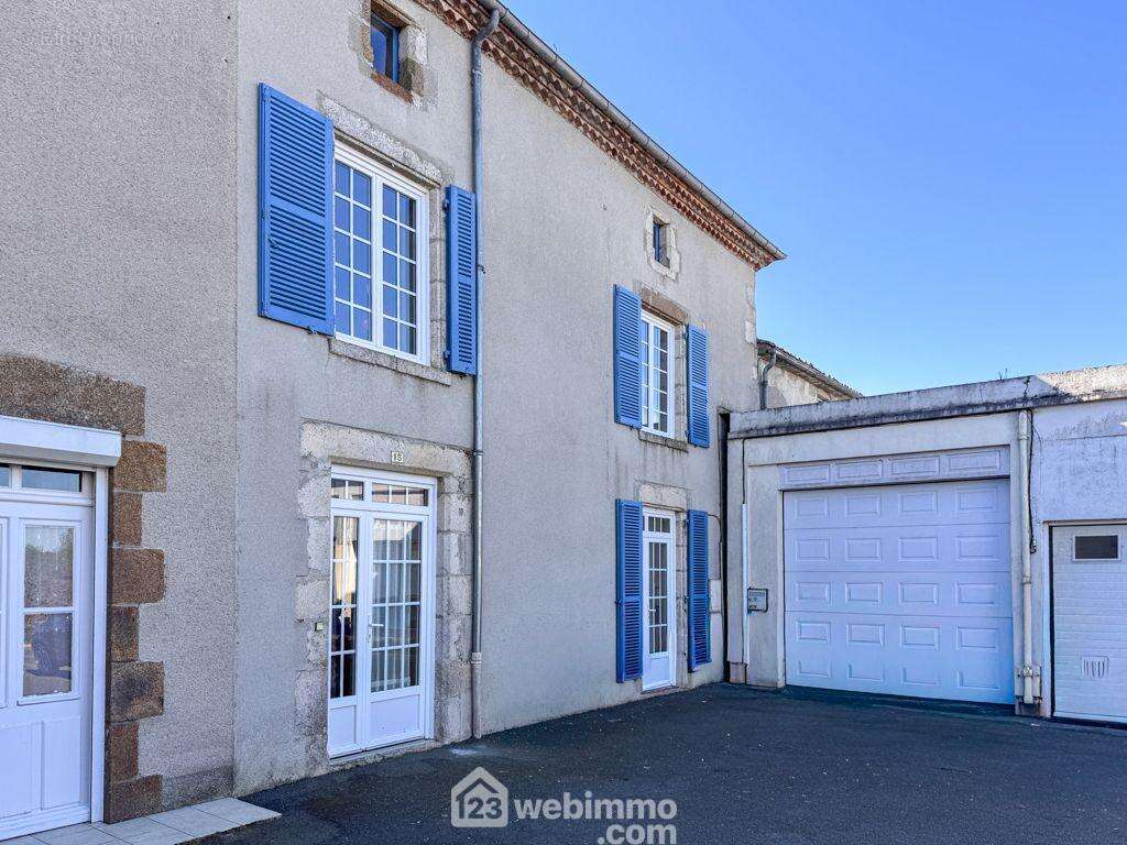 Maison 180 m² à Menomblet  - photo 10