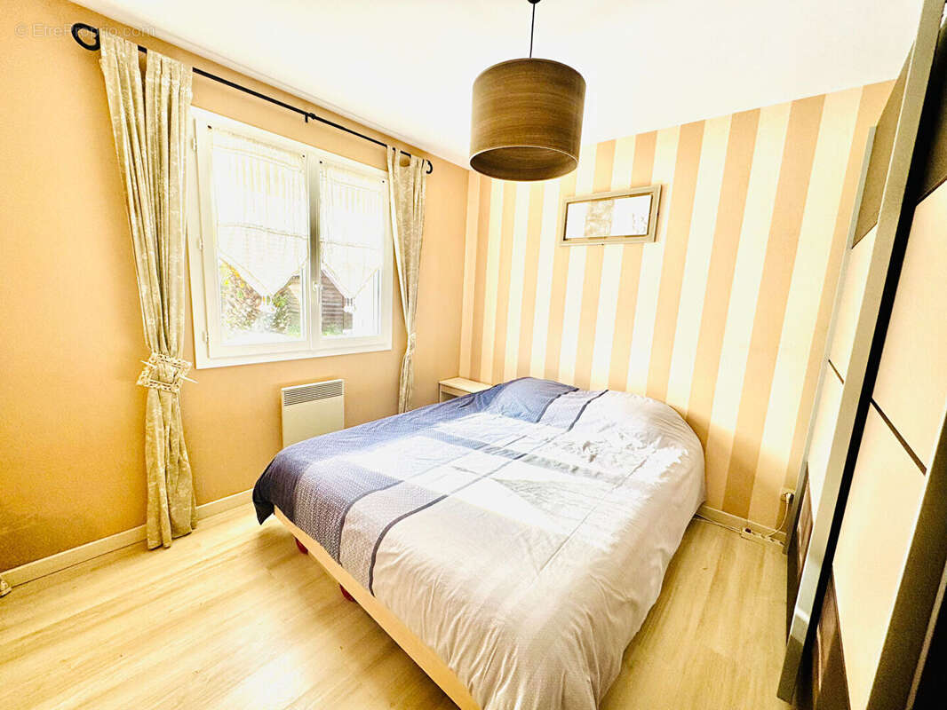 Maison T4 de plain-pied avec garage et piscine à vendre à Gujan-Mestras, quartier Meyran - photo 11