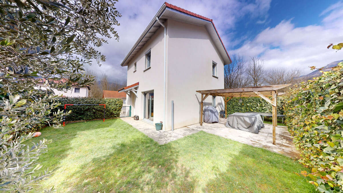 Maison à TENCIN