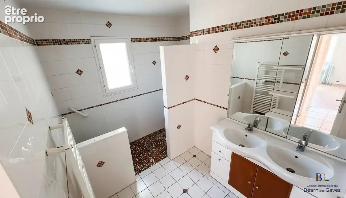 Maison 95 m² à Salies-De-Bearn  - photo 5