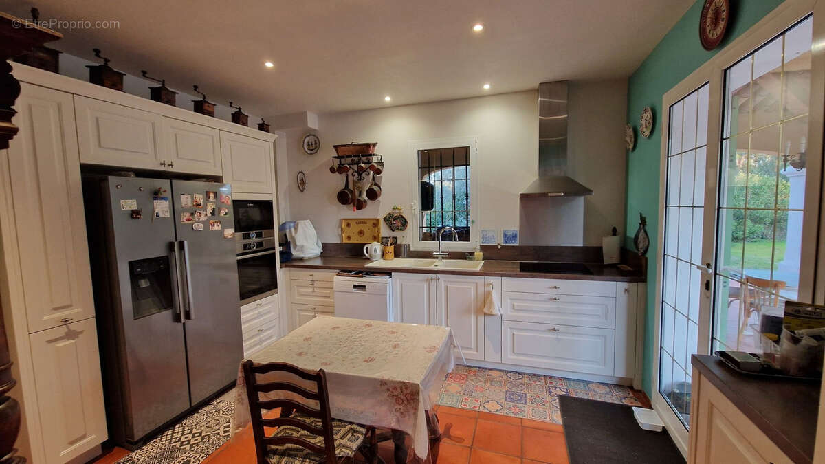 Maison à LE CANNET-DES-MAURES