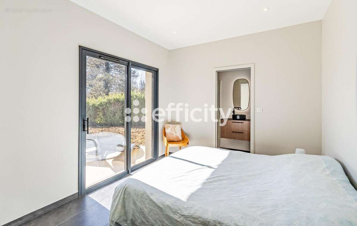 Maison à CHAZAY-D'AZERGUES