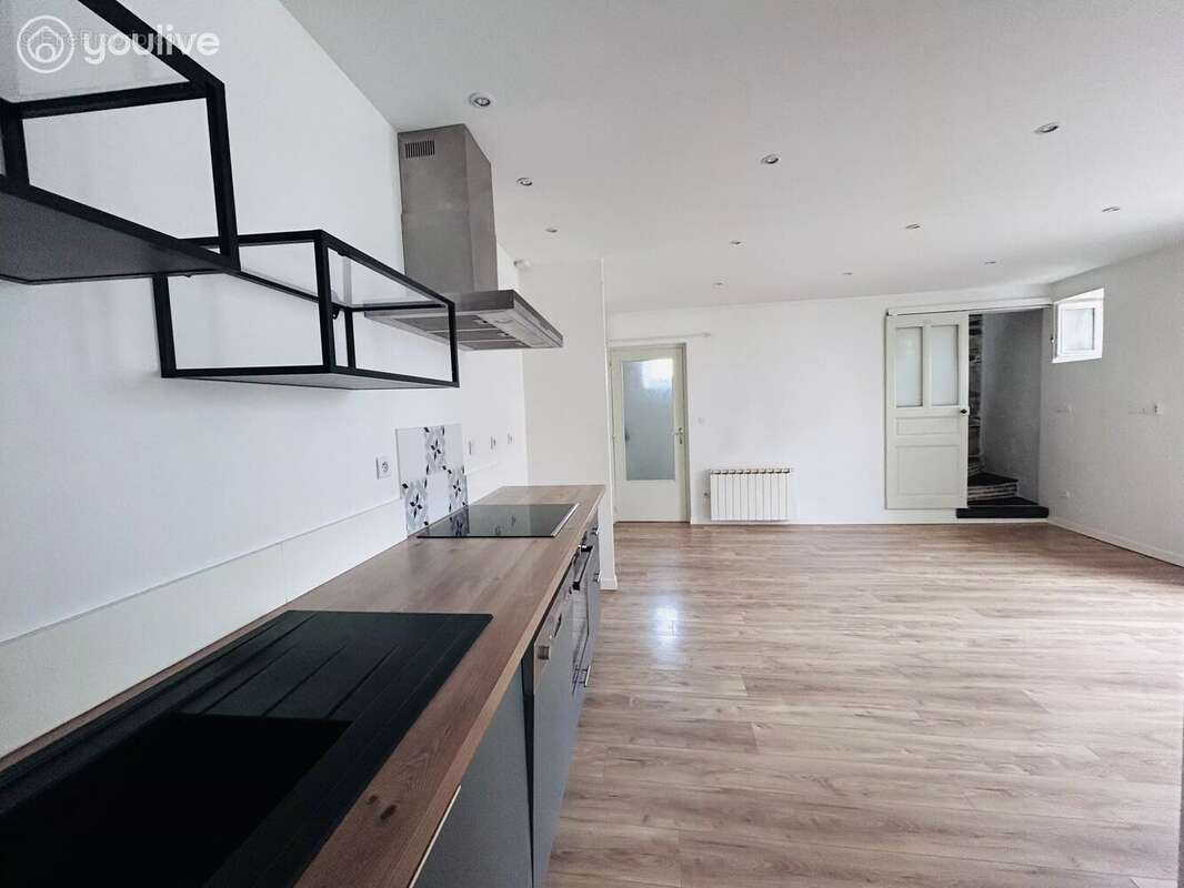 Maison à BOUCHEMAINE