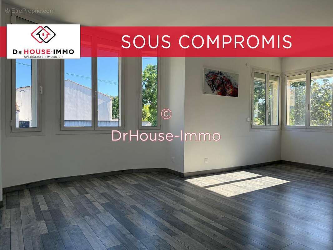 Maison à SAINT-VICTORET