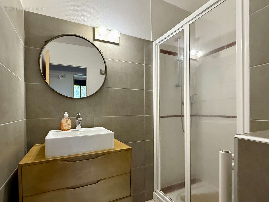 Maison à MONTAIGUT-SUR-SAVE