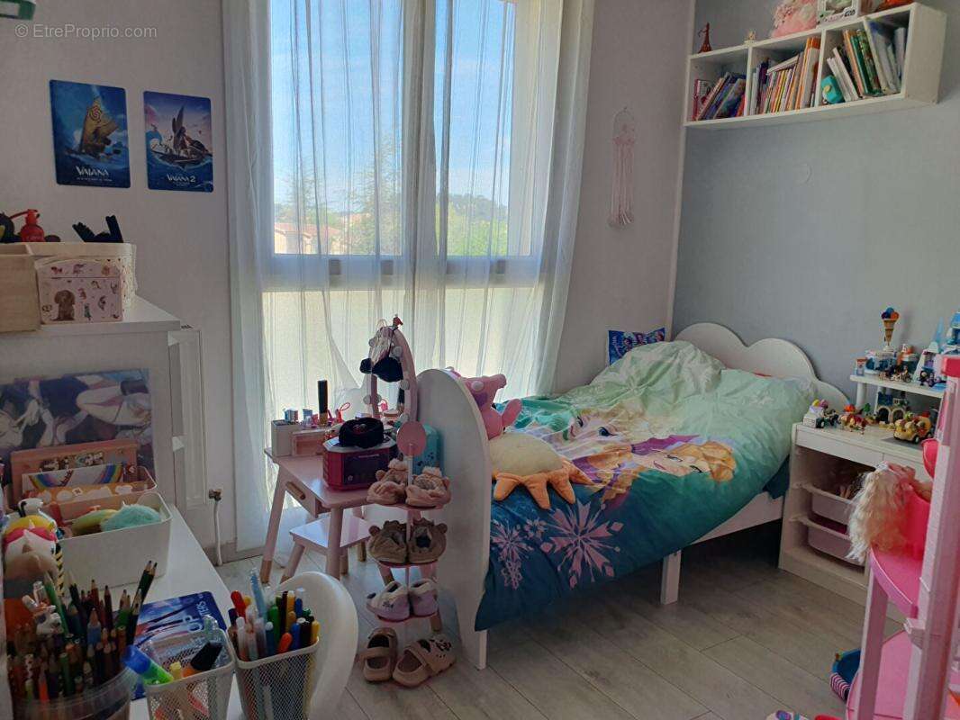 Appartement à MARSEILLE-11E