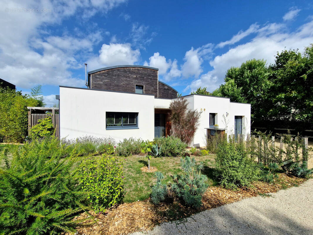 Maison à RABLAY-SUR-LAYON