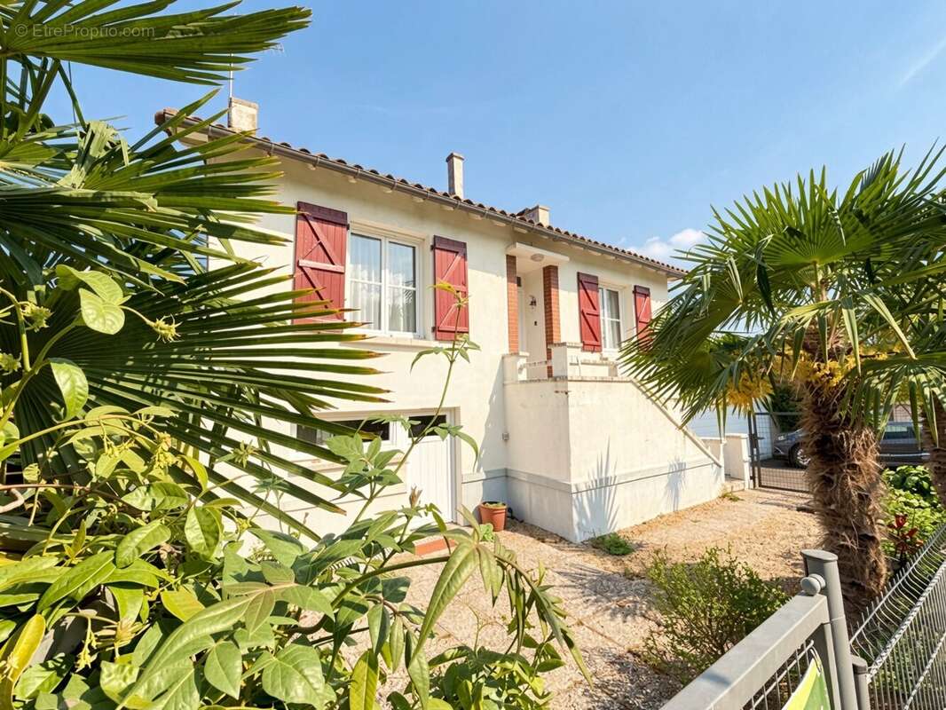 Maison à L'HERBERGEMENT