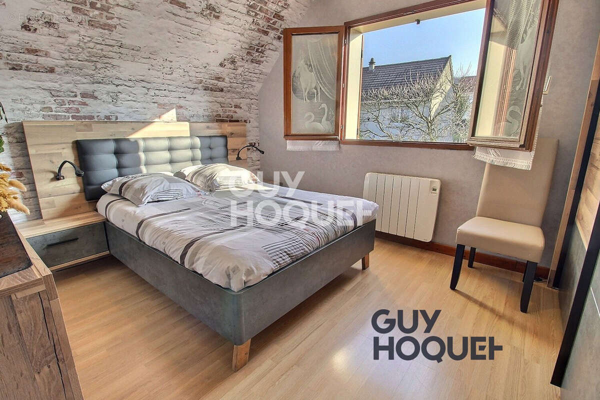 Maison à LIMEIL-BREVANNES