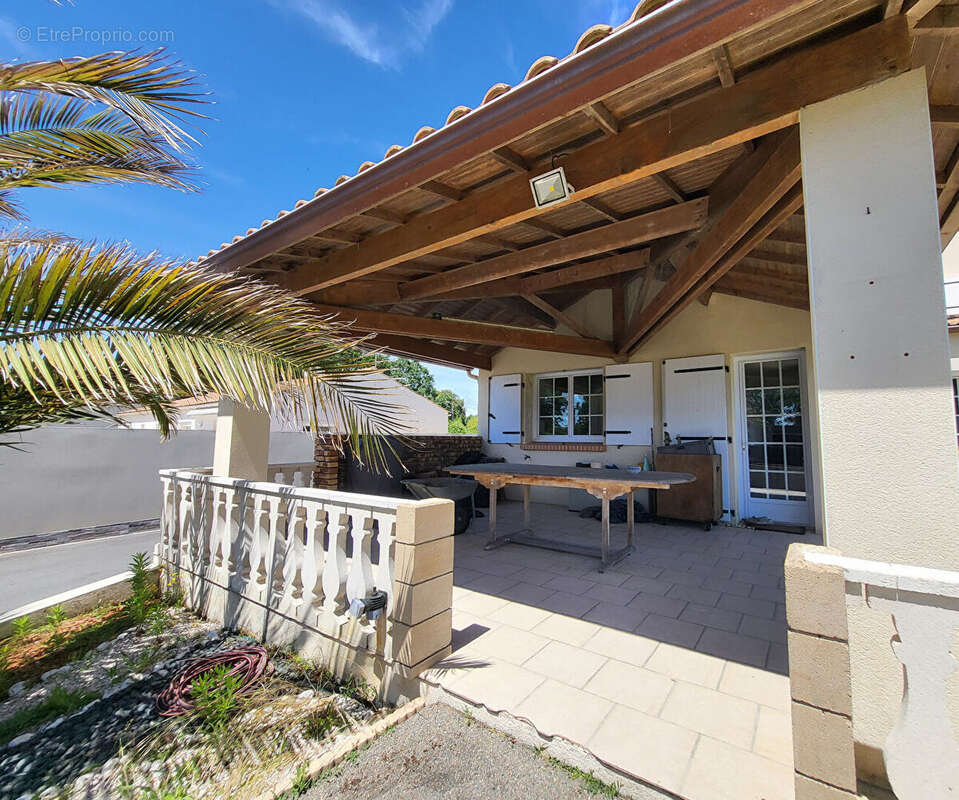 Maison à CHAUVE