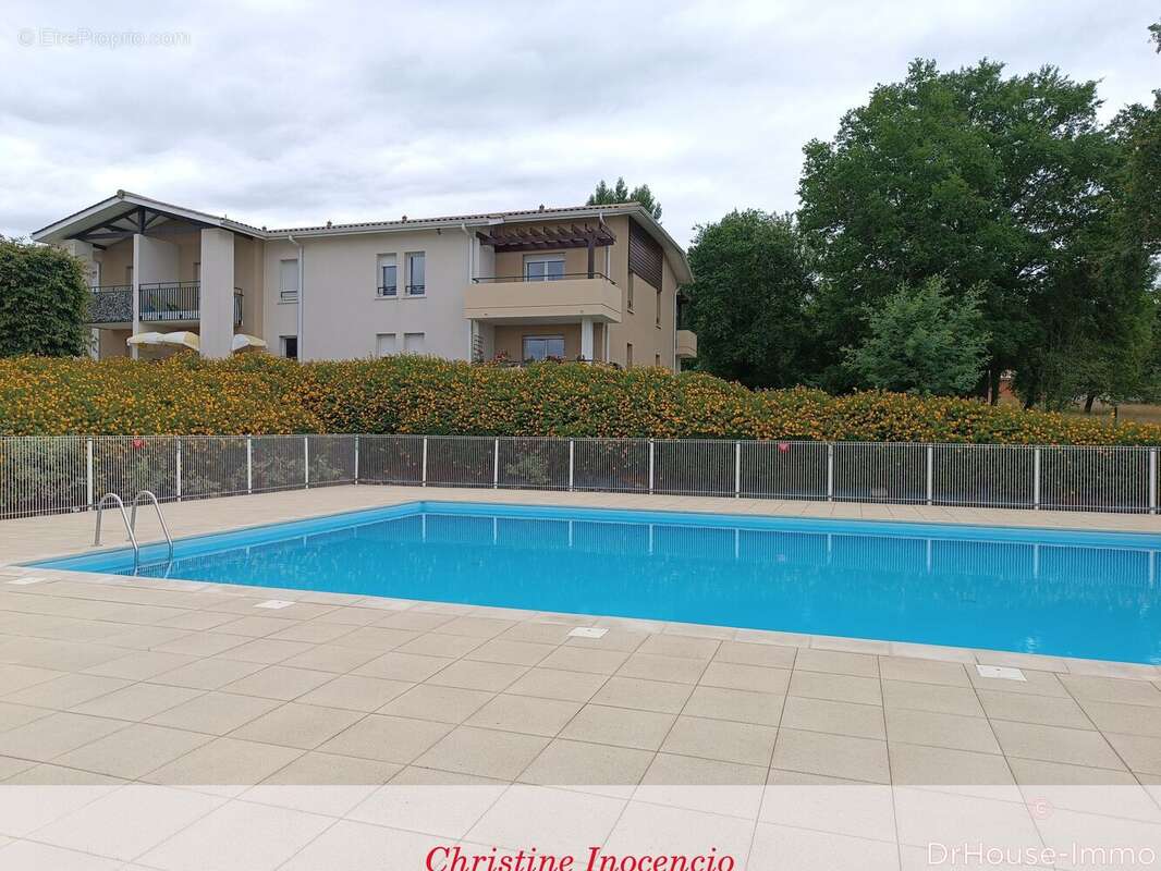 Appartement à SAINT-YZAN-DE-SOUDIAC