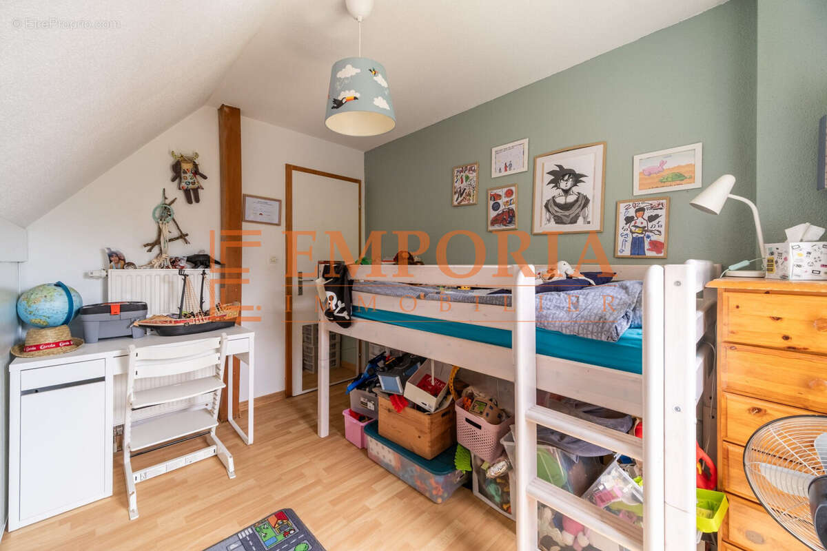 Maison 92 m² à Altkirch  - photo 7