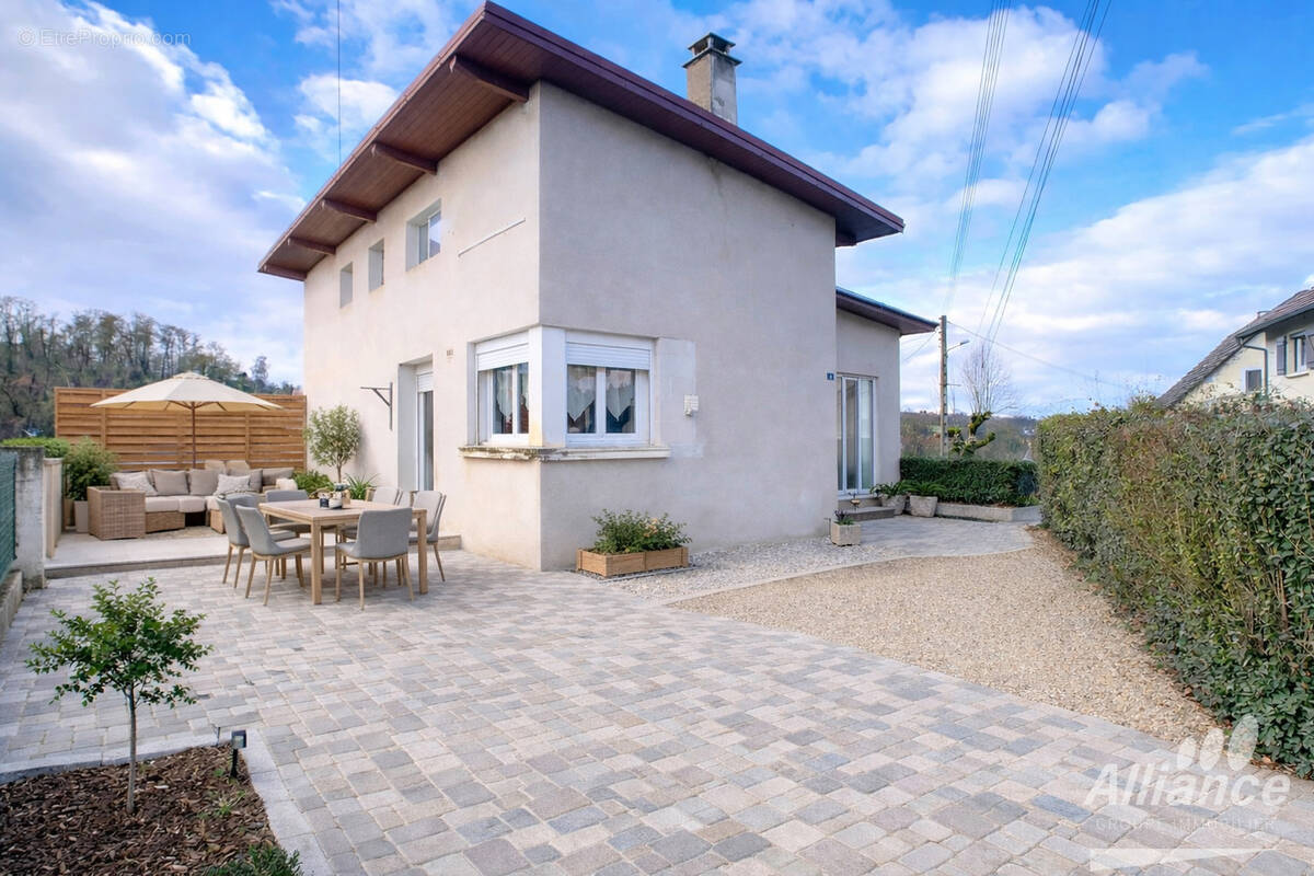 Maison à LEBETAIN
