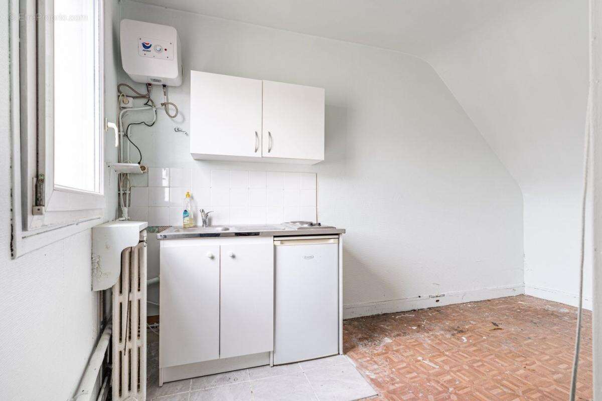 Commerce à PARIS-16E