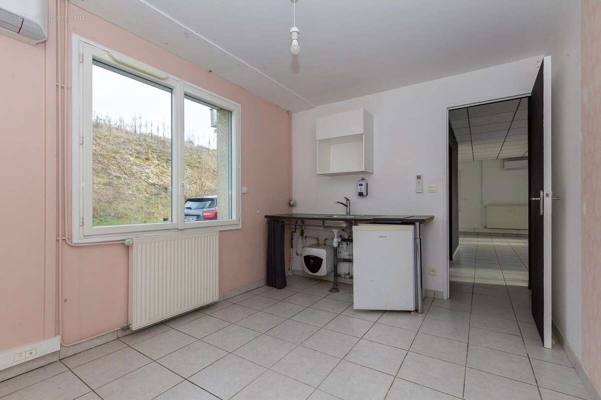 Vente Bureau-local Arandon-passins(38510) 449 000ï¿œ - photo 6