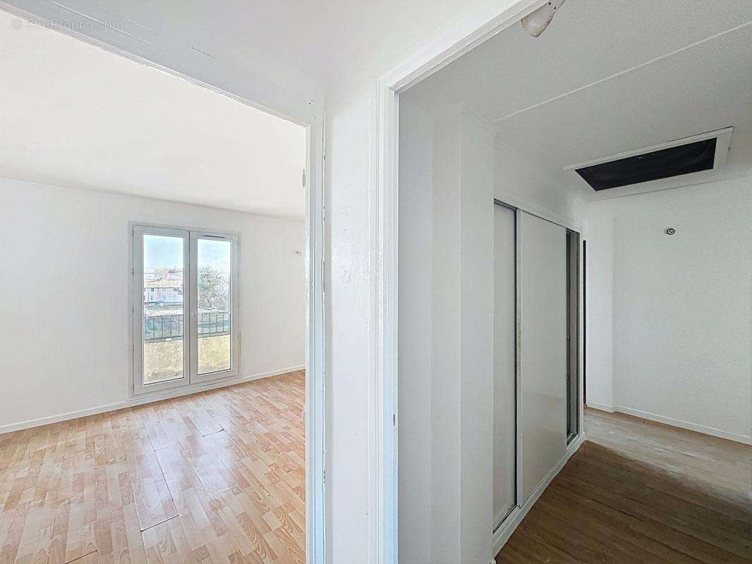 Appartement à LE PONTET