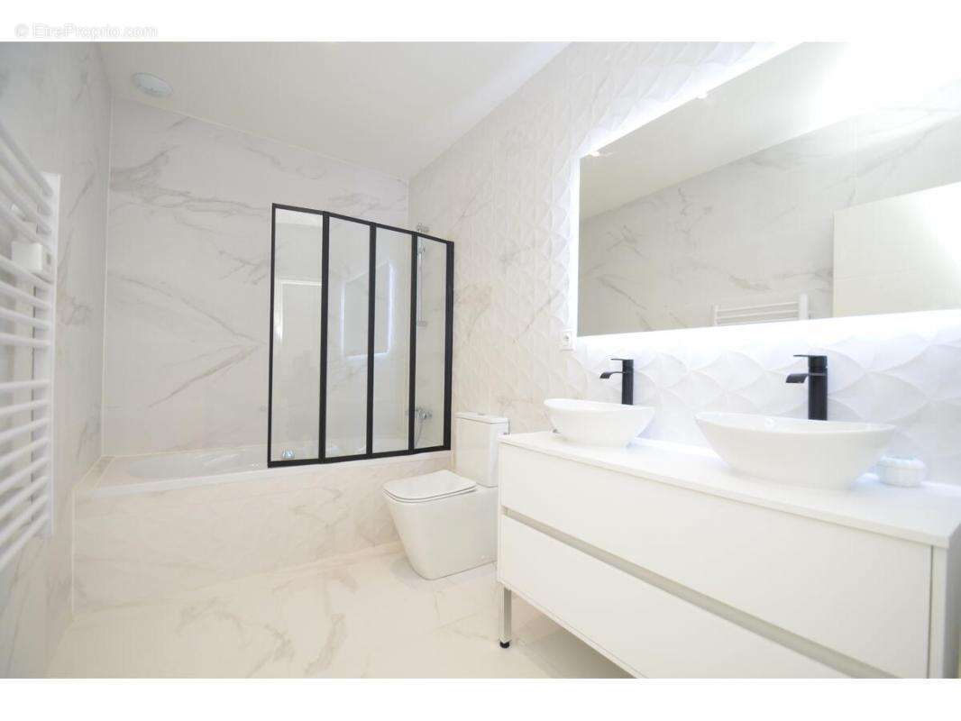 Maison à SAINT-SEURIN-SUR-L&#039;ISLE