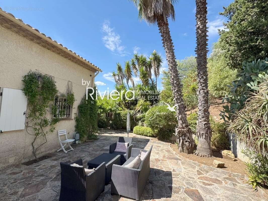 Villa provencale - vue mer & vignes - photo 12