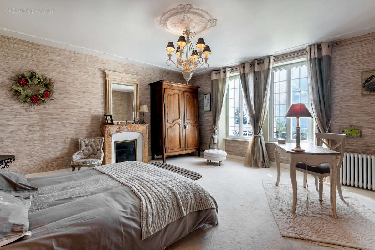 Maison à VILLERS-BOCAGE