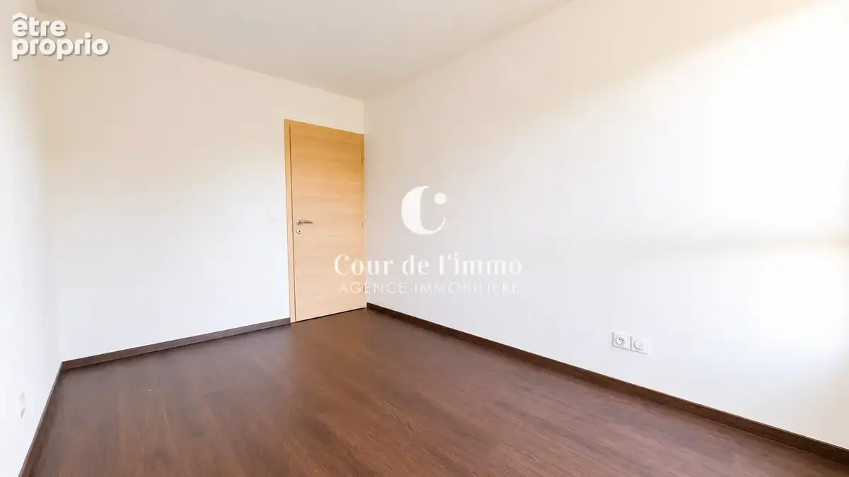 Appartement t4 à etrembieres - photo 9