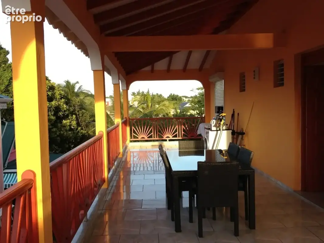 En exclusivite - rare sainte anne - ensemble de deux villas independantes avec fort potentiel locatif - photo 2