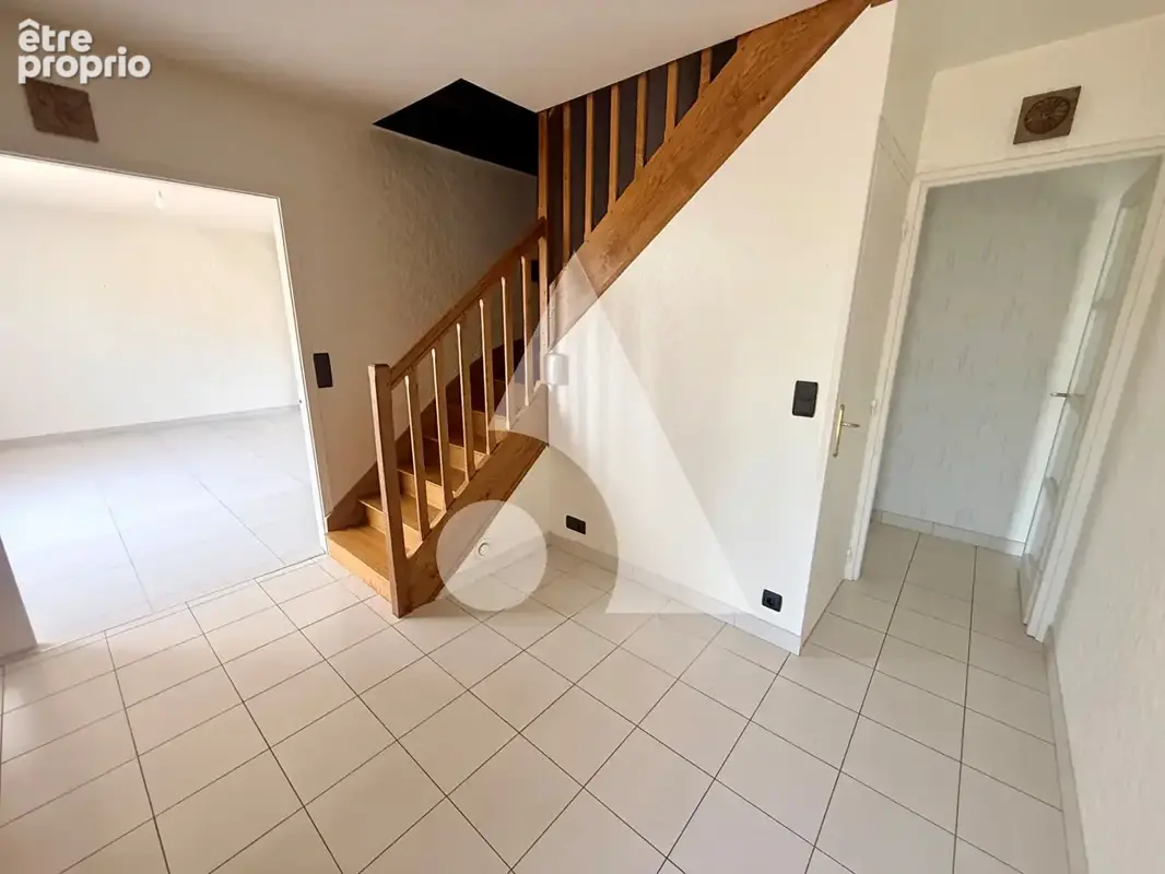 Maison Fains Veel 6 pièce(s) 160 m2 - photo 3
