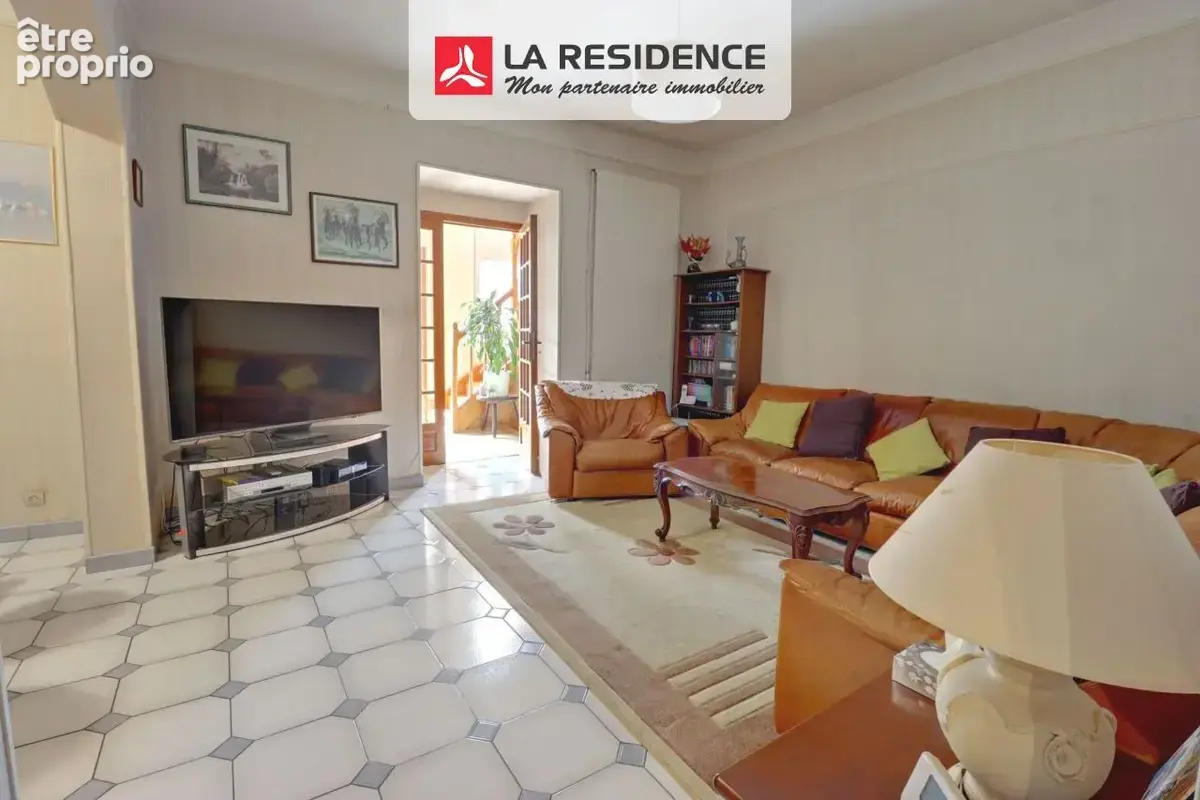 Maison 7 pièces 140 m² à vendre à Le Chesnay (78150) - photo 6