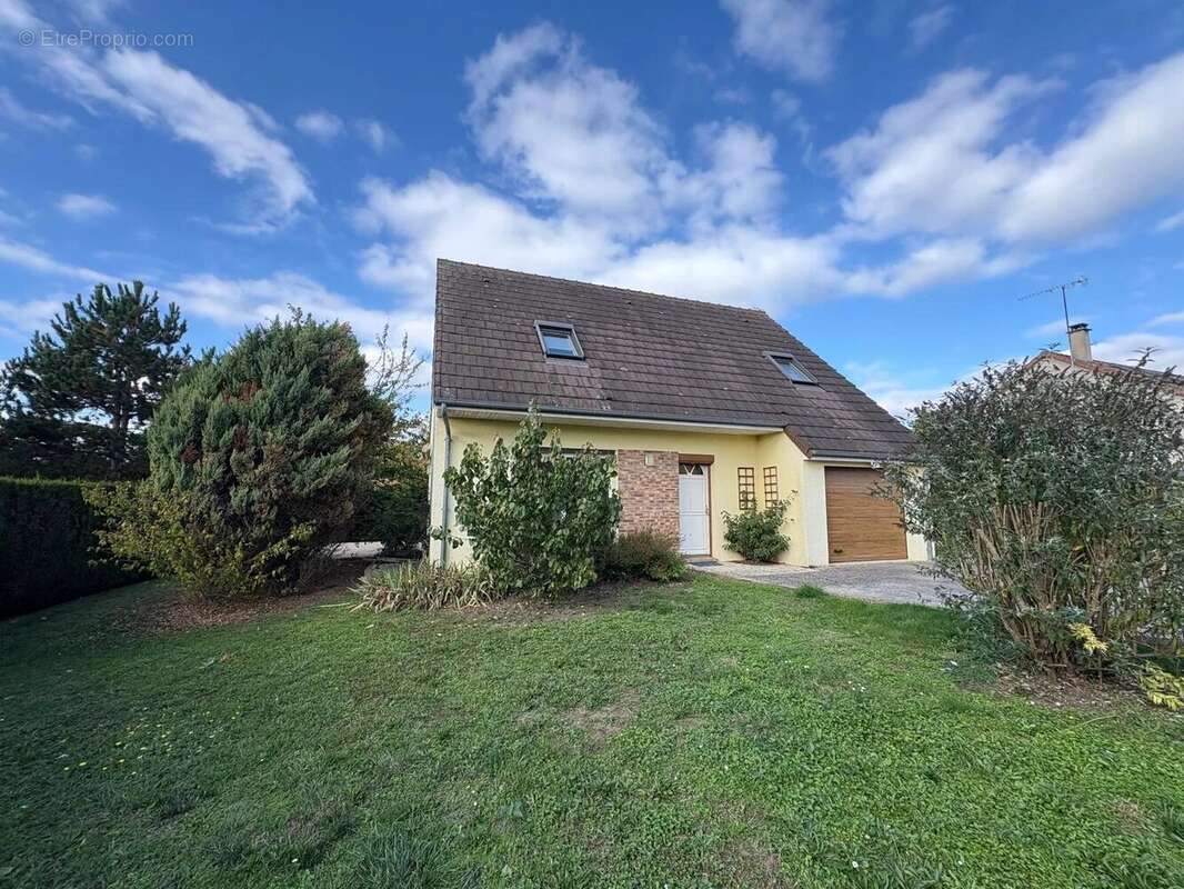 Maison à PACY-SUR-EURE