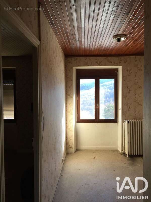 Appartement 700 m² à Le Bosc  - photo 9