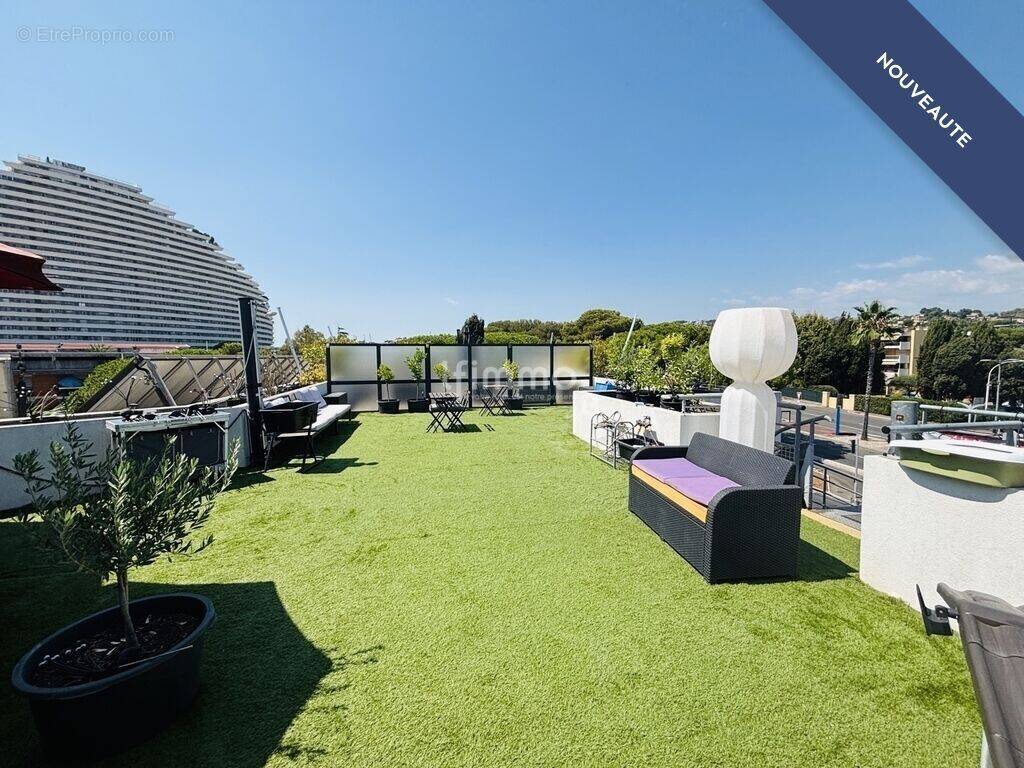 Appartement à VILLENEUVE-LOUBET