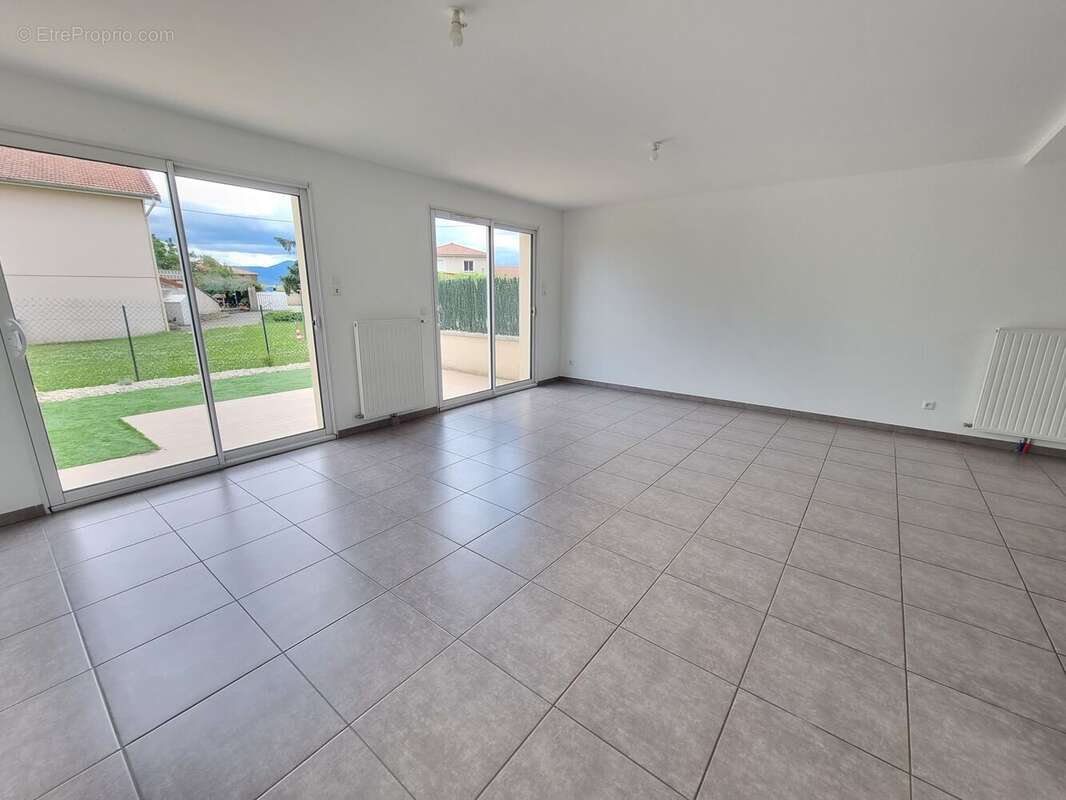 SEJOUR - Maison à GENILAC