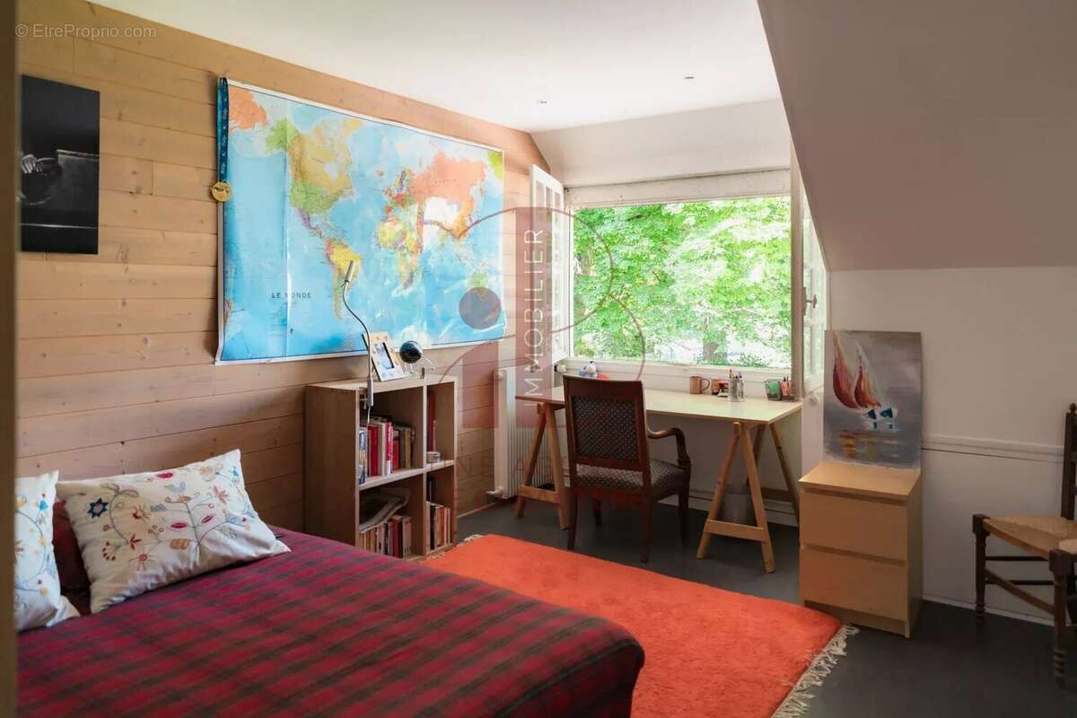 Maison à FONTAINEBLEAU