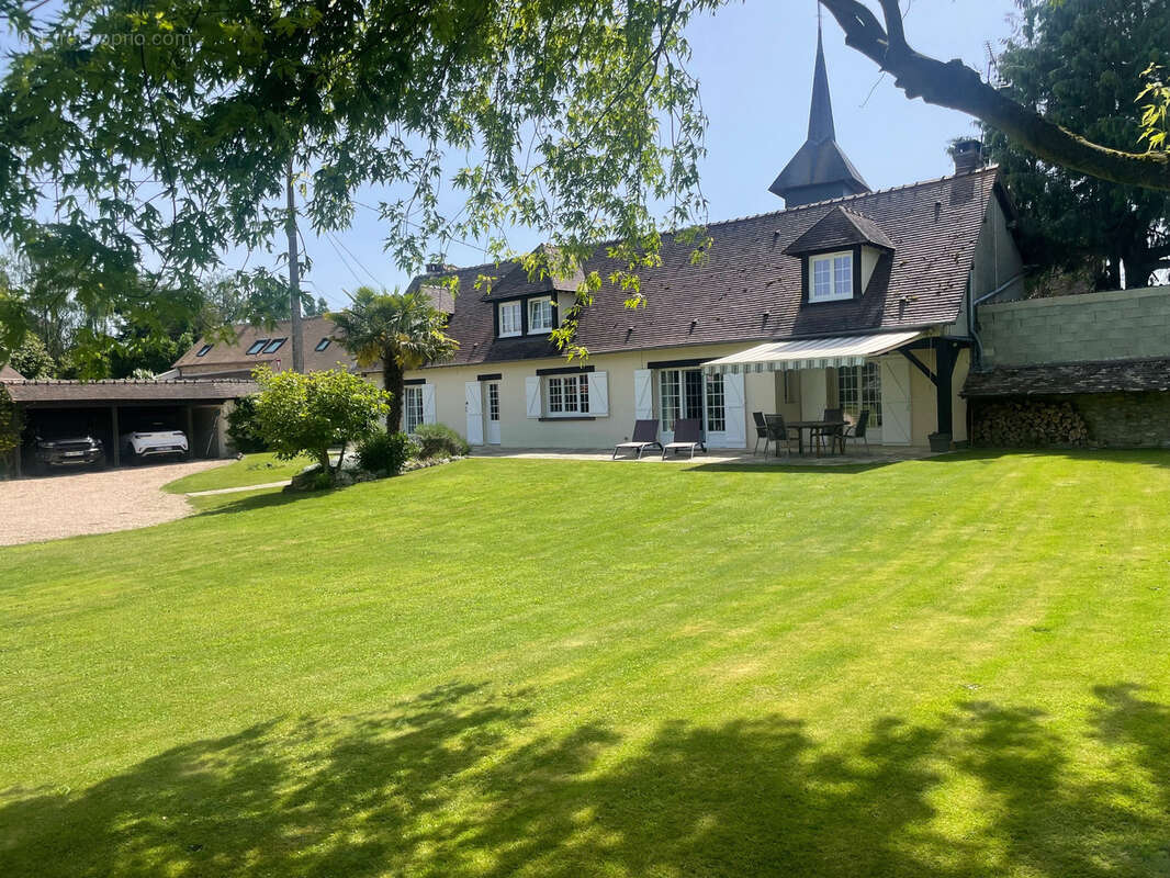 Maison à LA HEUNIERE