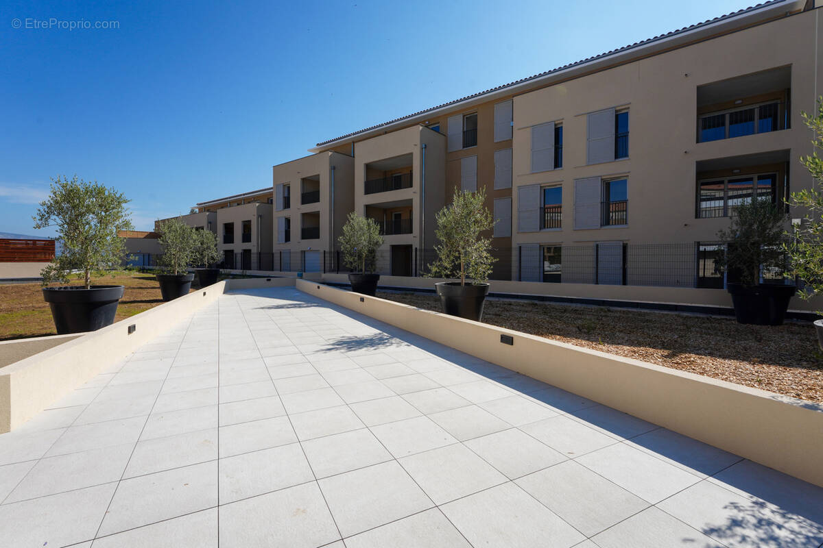 Appartement à TRETS