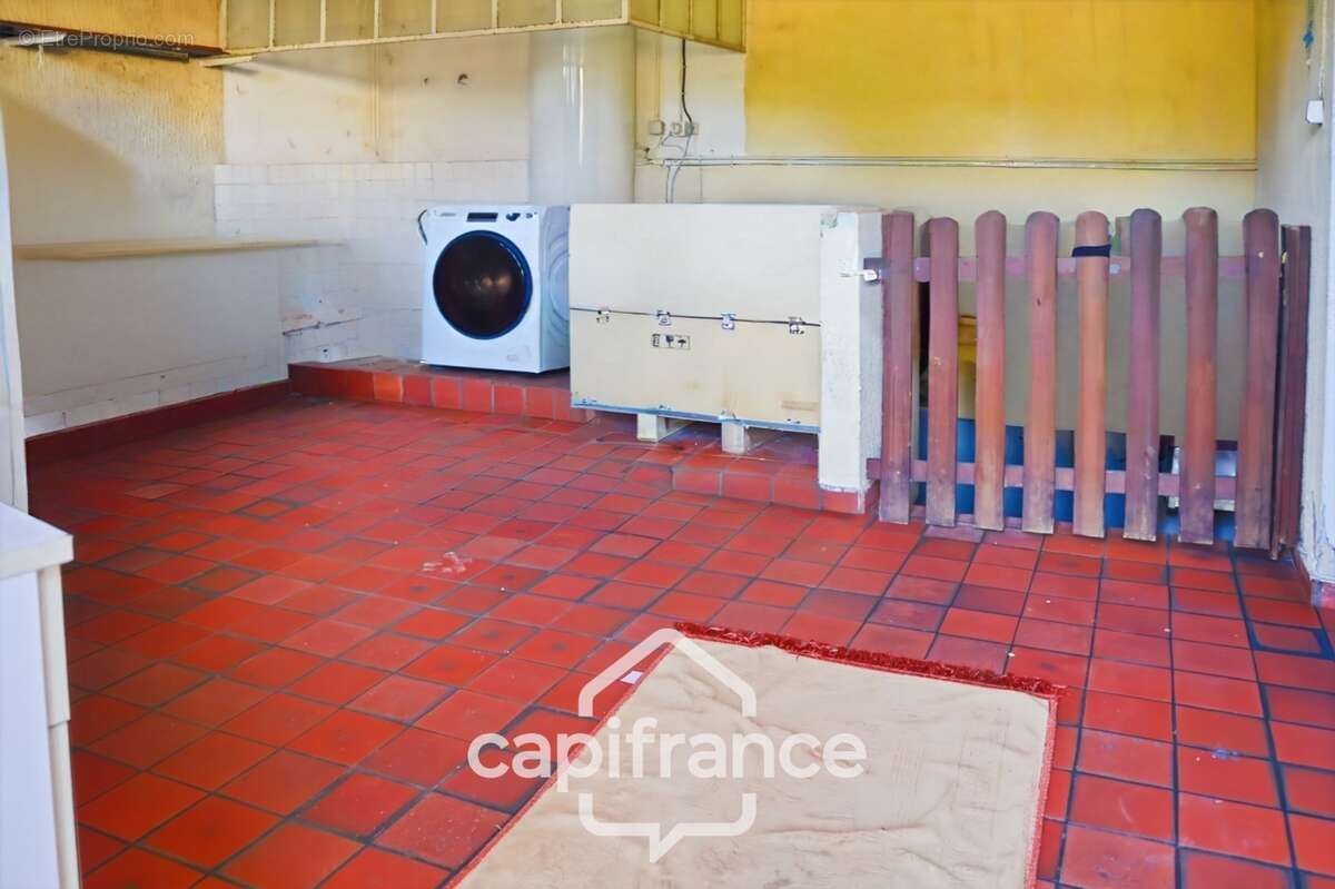 À VENDRE – Ensemble Immobilier Spécial Investisseur – Fort Potentiel Locatif PASLIERES (63) - photo 29