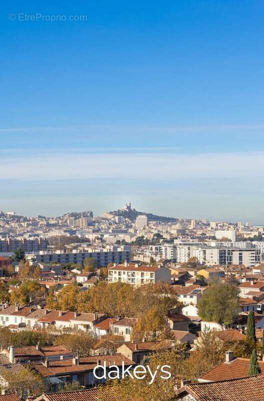 Appartement à MARSEILLE-10E